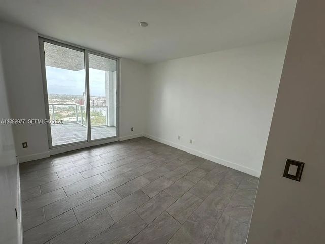 3 of 8 - 315 Ne 3rd Avenue #2009, Fort Lauderdale, FL