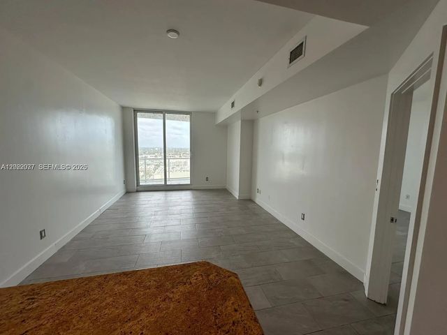 4 of 8 - 315 Ne 3rd Avenue #2009, Fort Lauderdale, FL