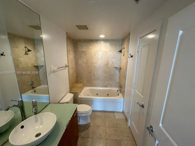 5 of 8 - 315 Ne 3rd Avenue #2009, Fort Lauderdale, FL