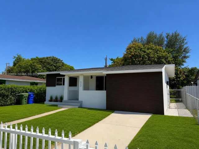 840 Nw 67th Street, Miami
