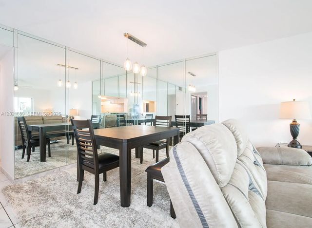 5 of 26 - 4650 Washington Street #502, Hollywood, FL