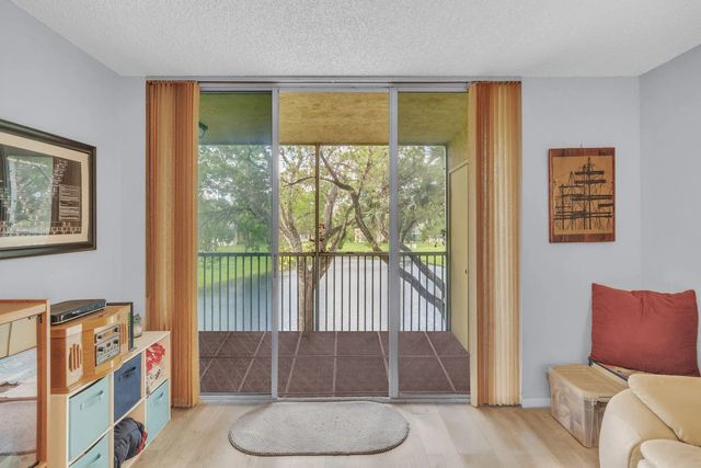 3361 Nw 47th Terrace #231, Lauderdale Lakes