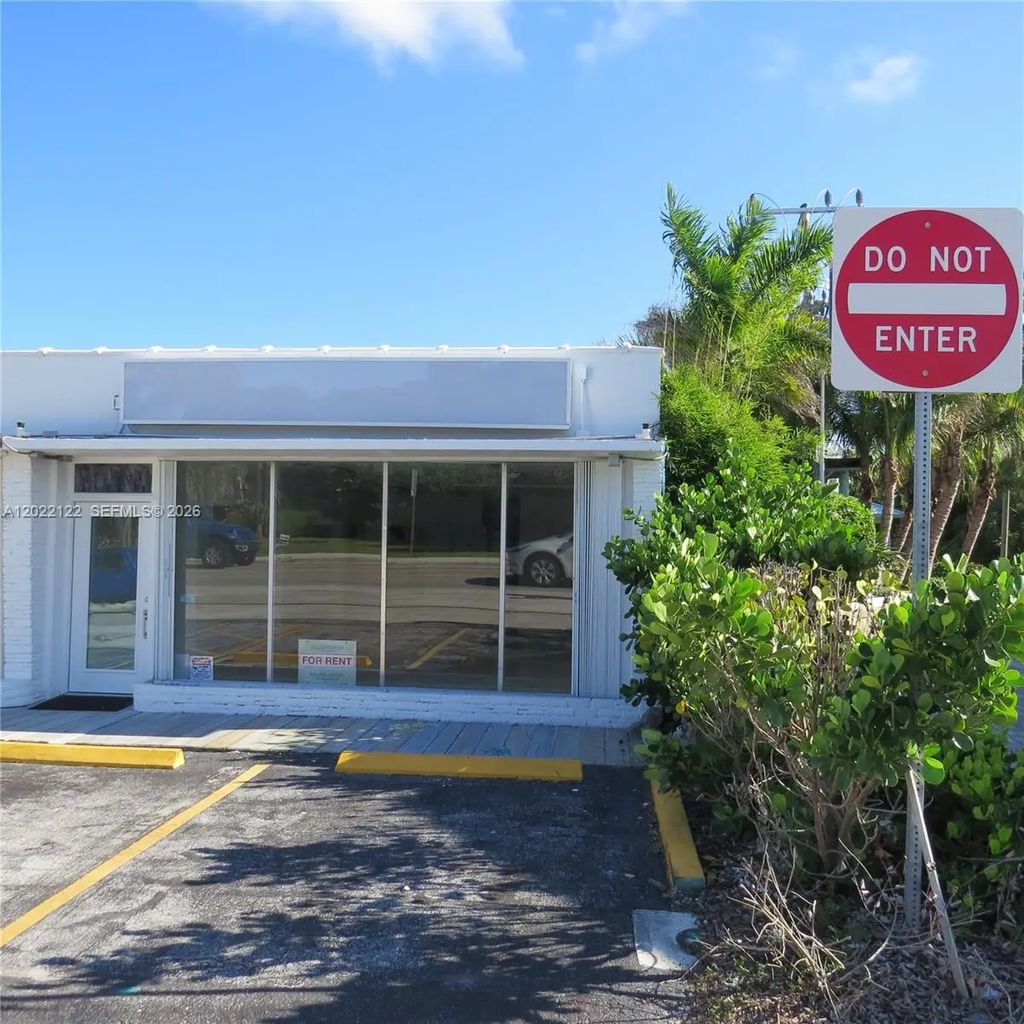9128 Se Bridge Road, Hobe Sound