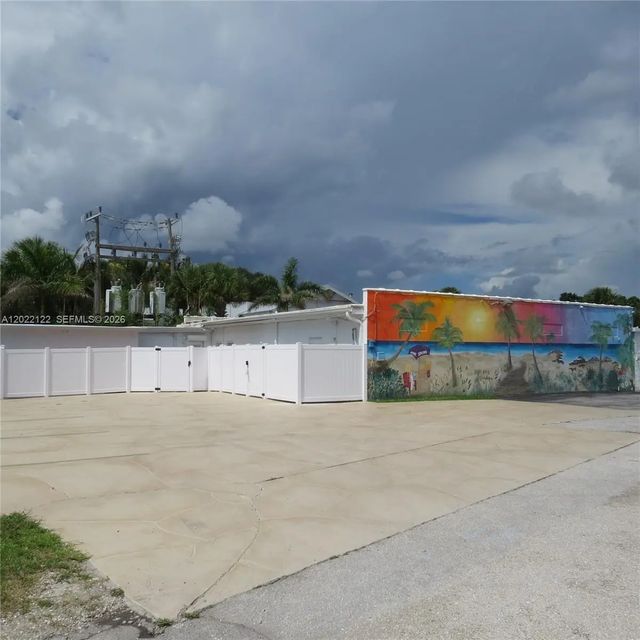 5 of 5 - 9128 Se Bridge Road, Hobe Sound, FL