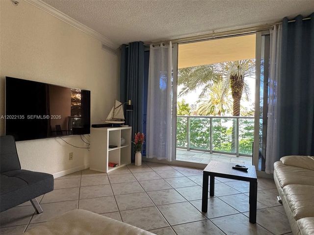 3 of 16 - 2501 S Ocean Drive #328, Hollywood, FL