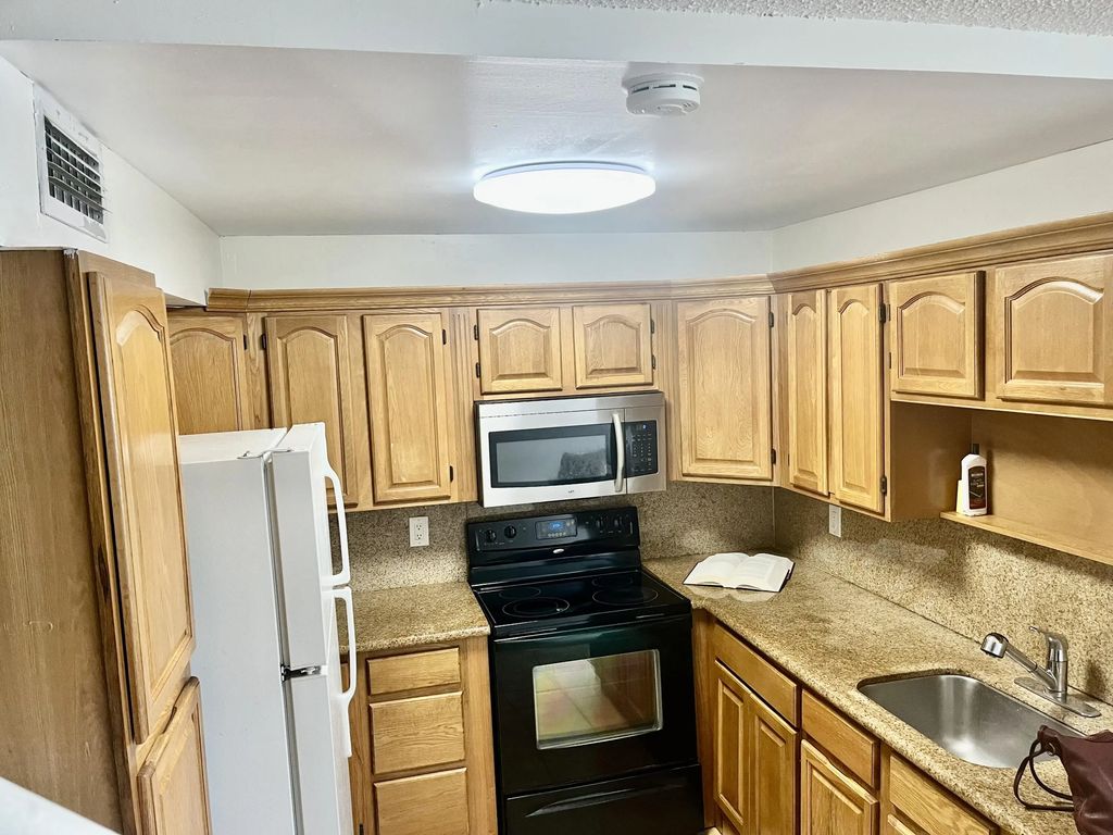 15385 S Dixie Highway #12, Palmetto Bay