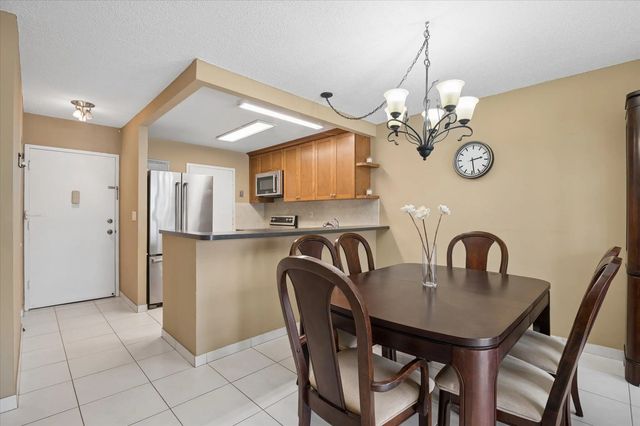 5 of 18 - 550 Bayshore Drive #314, Fort Lauderdale, FL