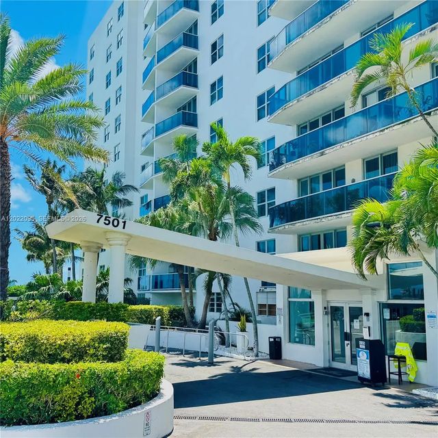 2 of 14 - 7501 E Treasure Drive #7r, North Bay Village, FL
