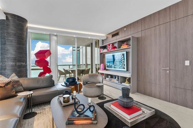 5 of 46 - 17121 Collins Avenue #2708, Sunny Isles Beach, FL