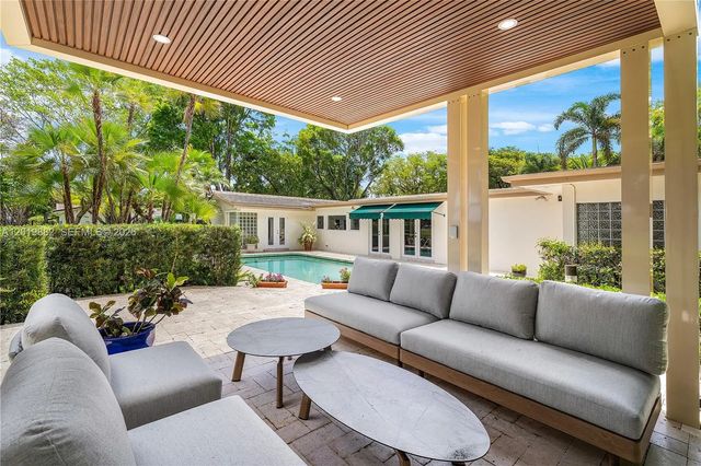 4 of 50 - 4301 Sanders Street, Hollywood, FL
