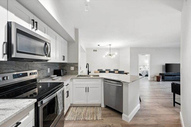 11720 St Andrews Place #203, Wellington