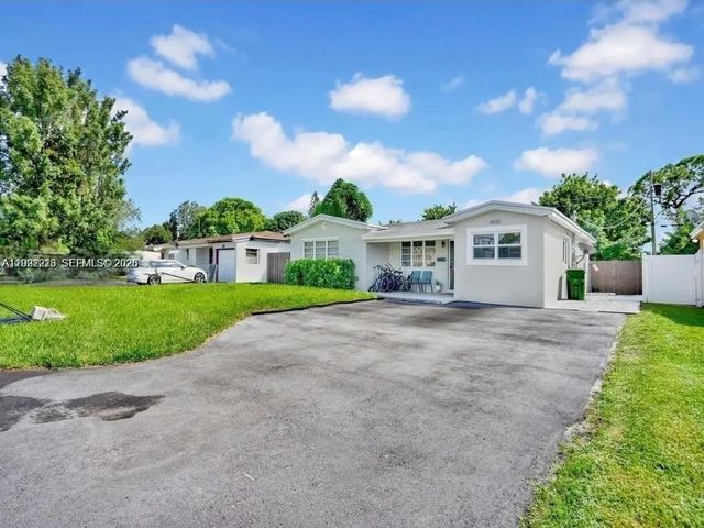 2 of 28 - 6930 Sw 12th Street, Pembroke Pines, FL