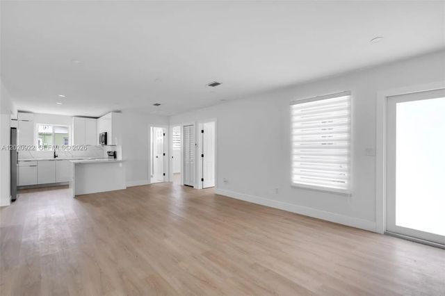 5 of 29 - 17231 Nw 24th Place, Miami Gardens, FL