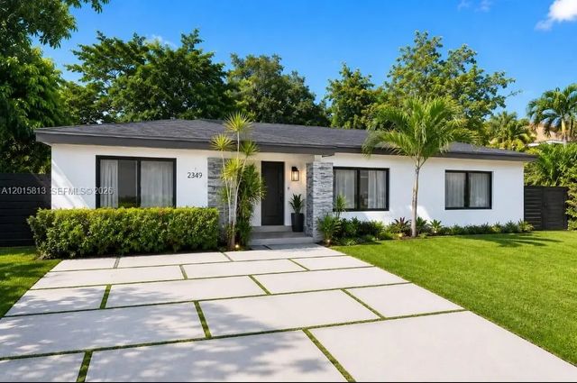 2349 Ne 173rd Street, North Miami Beach