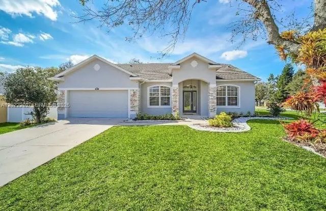 3837 Fallscrest, Clermont
