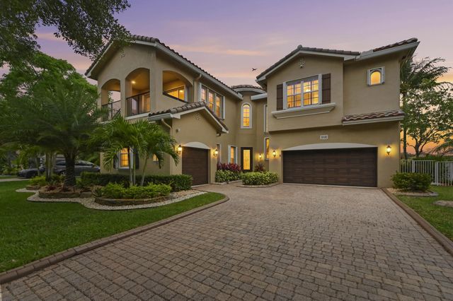 458 Cresta Circle, West Palm Beach