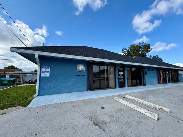 4259 10th Avenue N, Lake Worth Beach