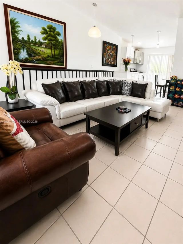 2 of 13 - 7603 W 29th Lane #202-55, Hialeah, FL