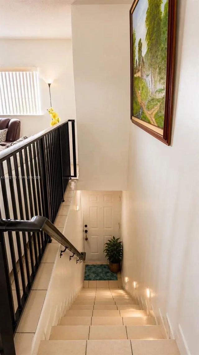 4 of 13 - 7603 W 29th Lane #202-55, Hialeah, FL