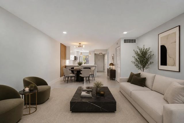 4090 Tivoli Court #208, Lake Worth