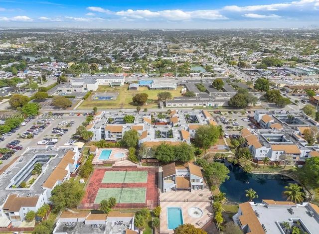 2 of 17 - 1725 W 60th Street #f322, Hialeah, FL
