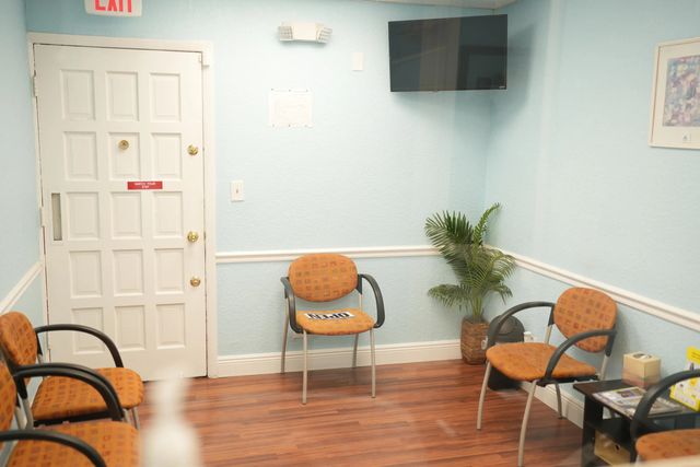 4 of 14 - 2331 N State Rd 7 #207, Lauderhill, FL