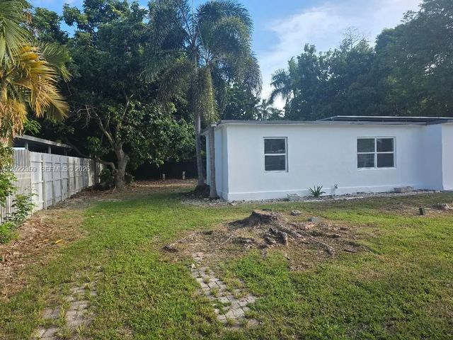 4 of 19 - 15340 Garfield Drive, Homestead, FL