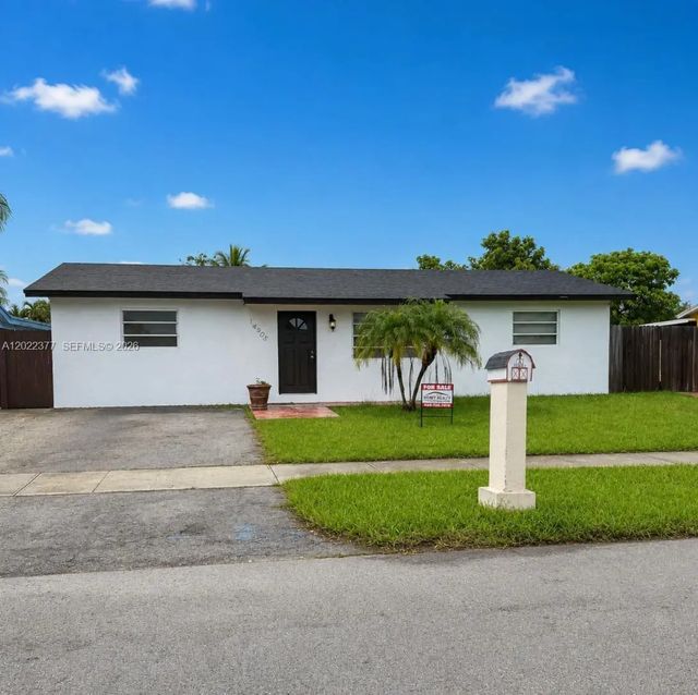 2 of 17 - 14905 Sw 304th Terrace, Homestead, FL