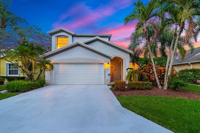 2211 Soundings Court, Greenacres