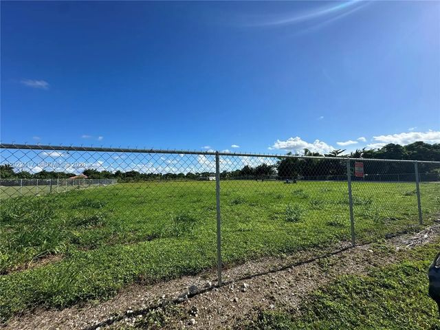 5 of 23 - 19690 Sw 206th Street, Miami, FL