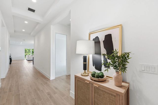 3 of 32 - 6883 68th Square, Vero Beach, FL