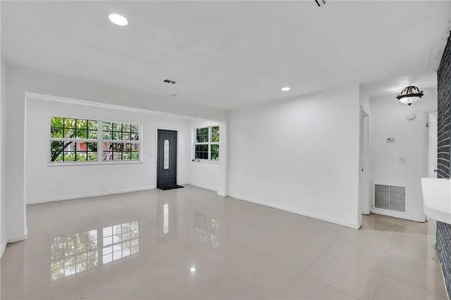 2 of 28 - 2422 Sherman Street, Hollywood, FL