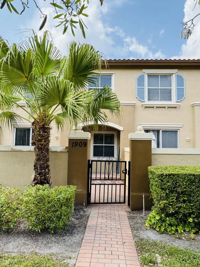 6550 Morgan Hill Trail #1909, West Palm Beach