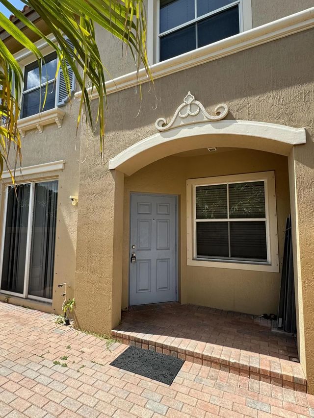 2 of 20 - 6550 Morgan Hill Trail #1909, West Palm Beach, FL