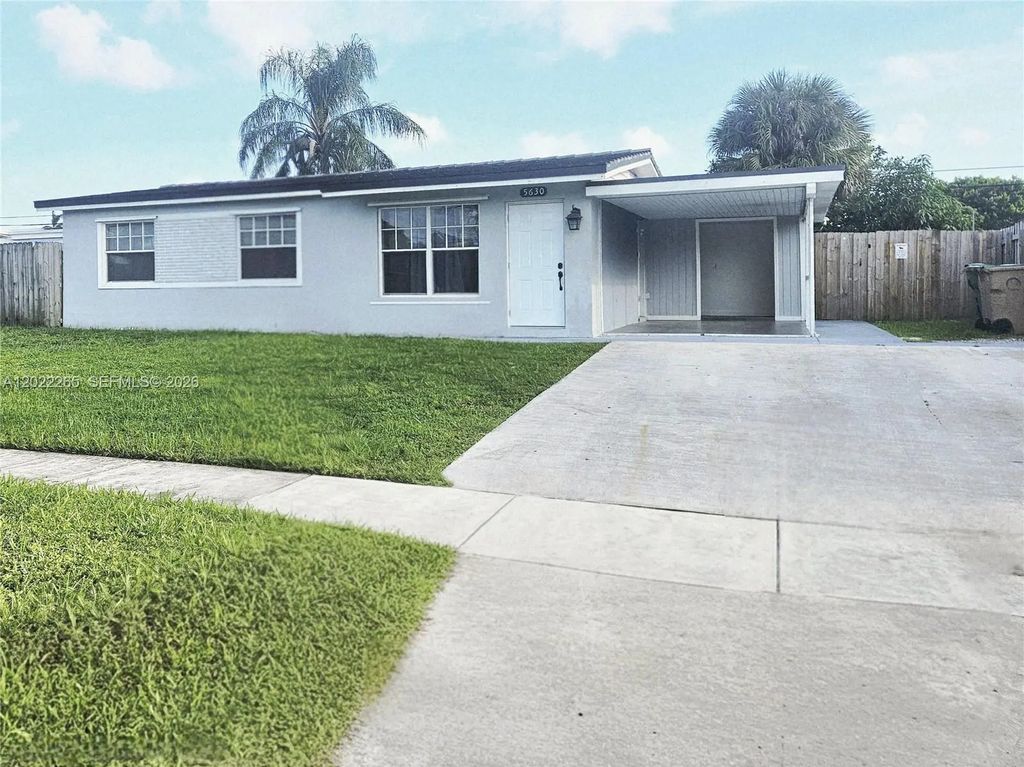 5630 Sw 37th Court, Davie