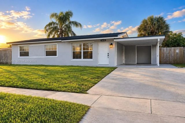 5630 Sw 37th Court, Davie