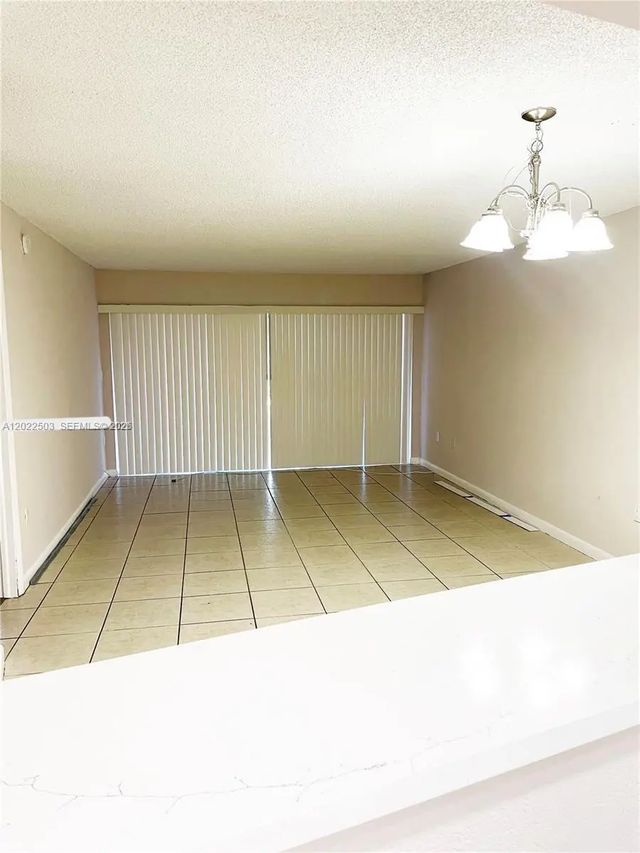 4255 N University Drive #109, Sunrise