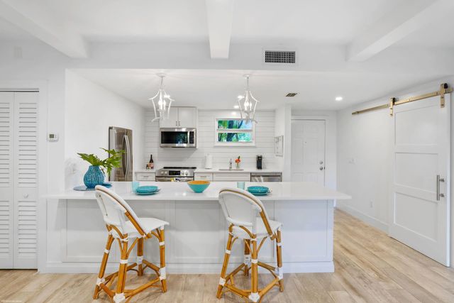 13334 Polo Club Road #234, Wellington