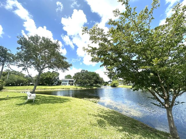 2060 Harwood E, Deerfield Beach