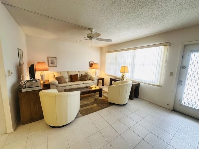 4 of 59 - 2060 Harwood E, Deerfield Beach, FL