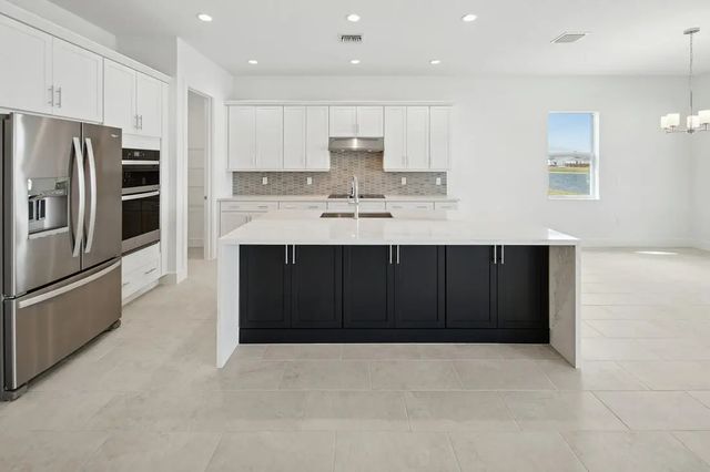 5 of 16 - 2810 68th Street, Vero Beach, FL