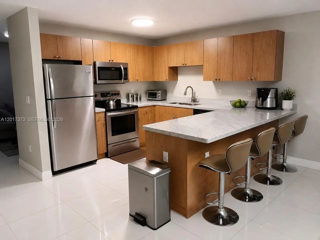 2 of 16 - 16009 Nw 27th Avenue, Miami Gardens, FL