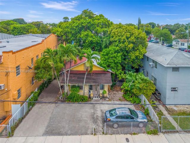 2 of 21 - 1568 Sw 5th Street, Miami, FL