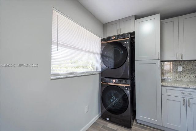 5 of 21 - 4111 Stirling Road #509, Dania Beach, FL