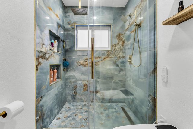 4 of 34 - 20371 Nw 32nd Court, Miami Gardens, FL