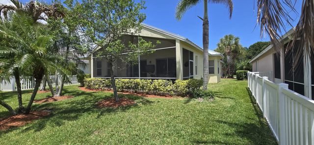 4 of 23 - 195 Nw Willow Grove Avenue, Port St. Lucie, FL