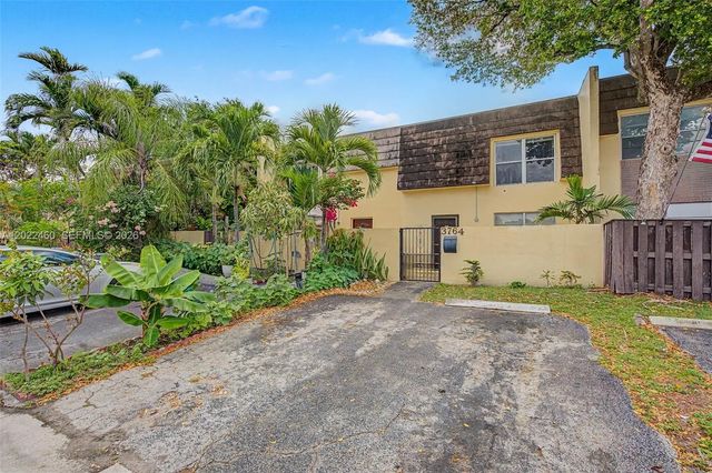 3764 Sw 60th Terrace #15, Davie