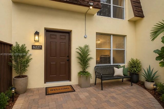 3 of 32 - 3764 Sw 60th Terrace #15, Davie, FL