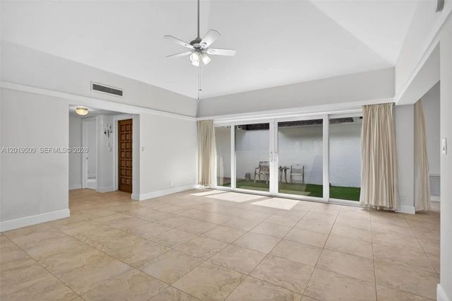 5 of 48 - 4806 Banyan Lane, Tamarac, FL