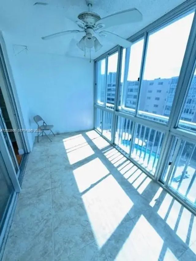 5 of 18 - 319 Ne 14th Avenue #607, Hallandale Beach, FL